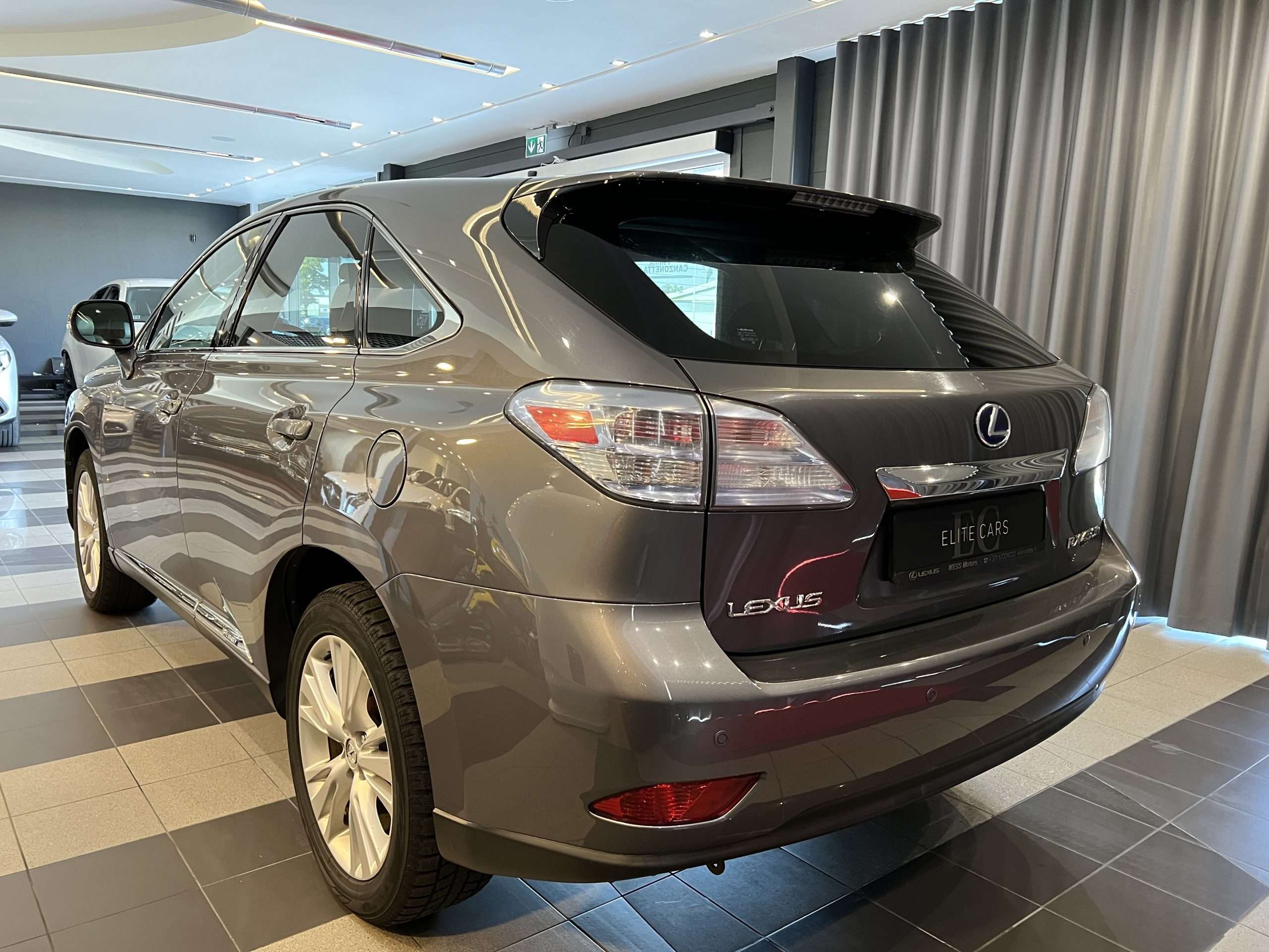 Lexus Rx 450h President 2011 - Elite Cars