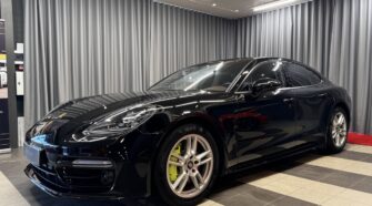 Porsche Panamera 2022