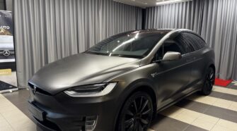 Tesla Model X Performance 2017