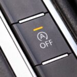 Cik Daudz Degvielas Ietaupa Automātiskā Start-Stop Sistēma?