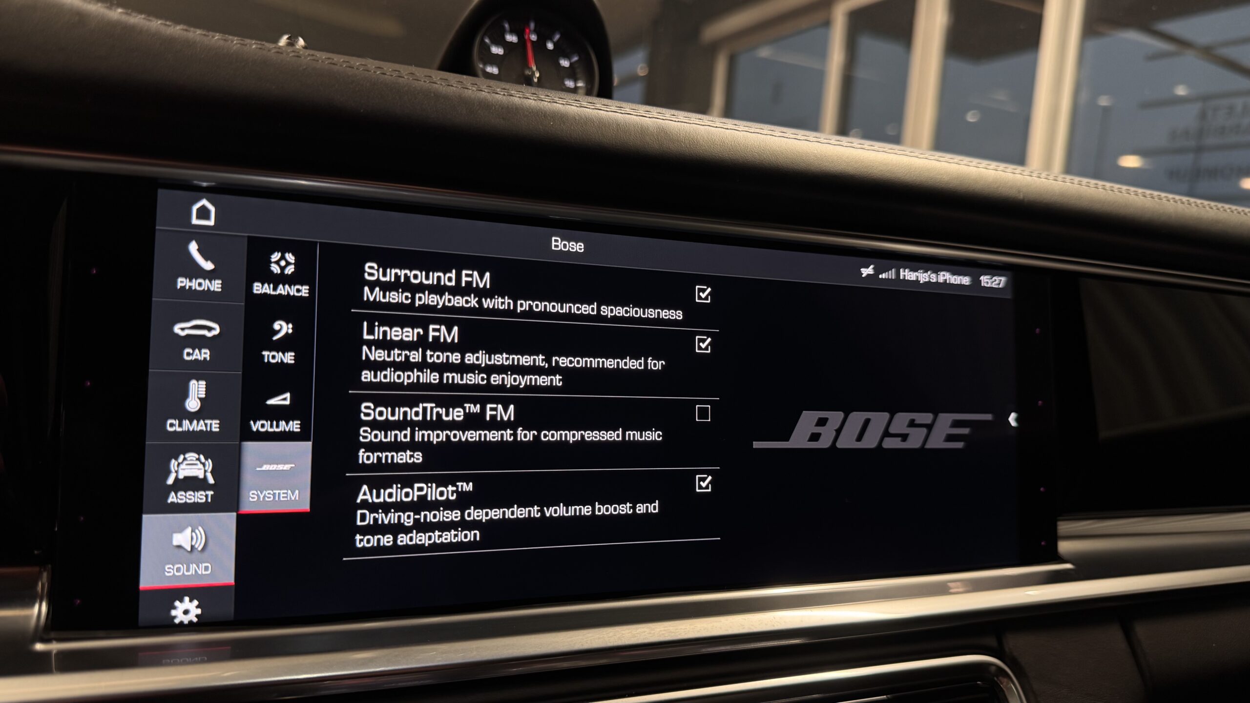Car image 22