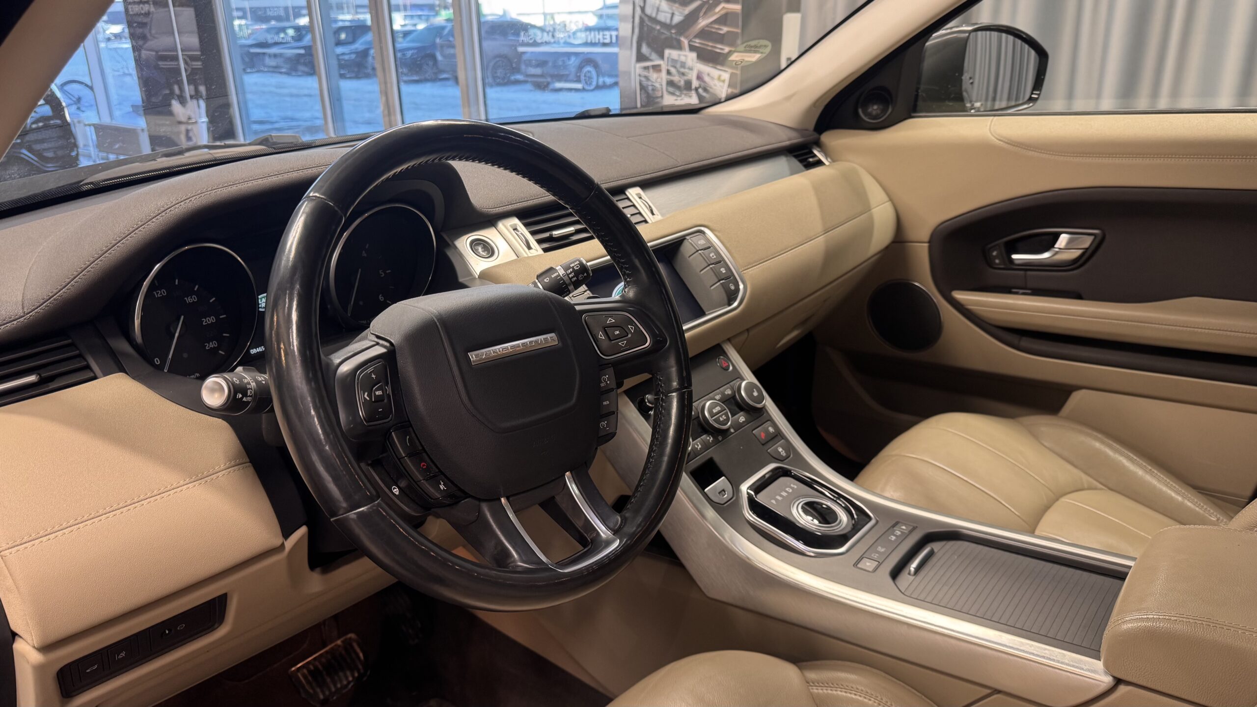 Car image 7