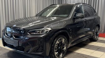 BMW iX3 2024
