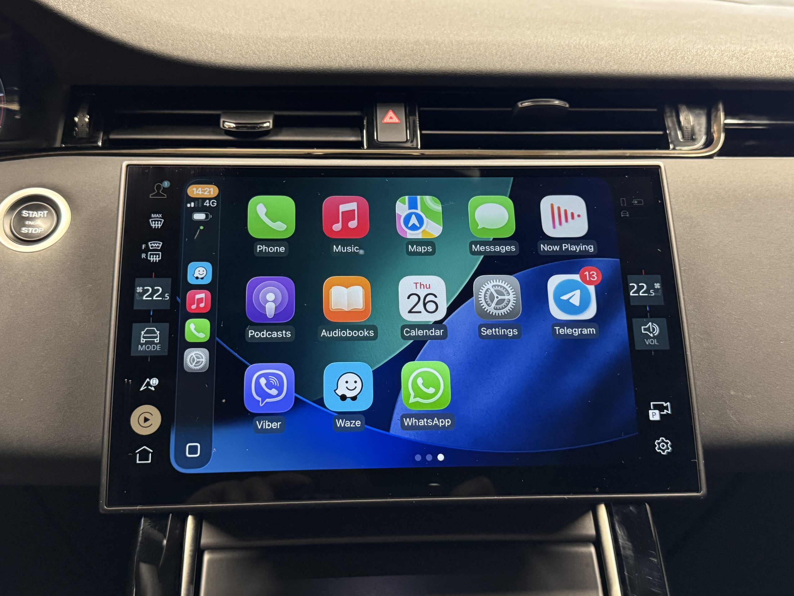 Car image 25