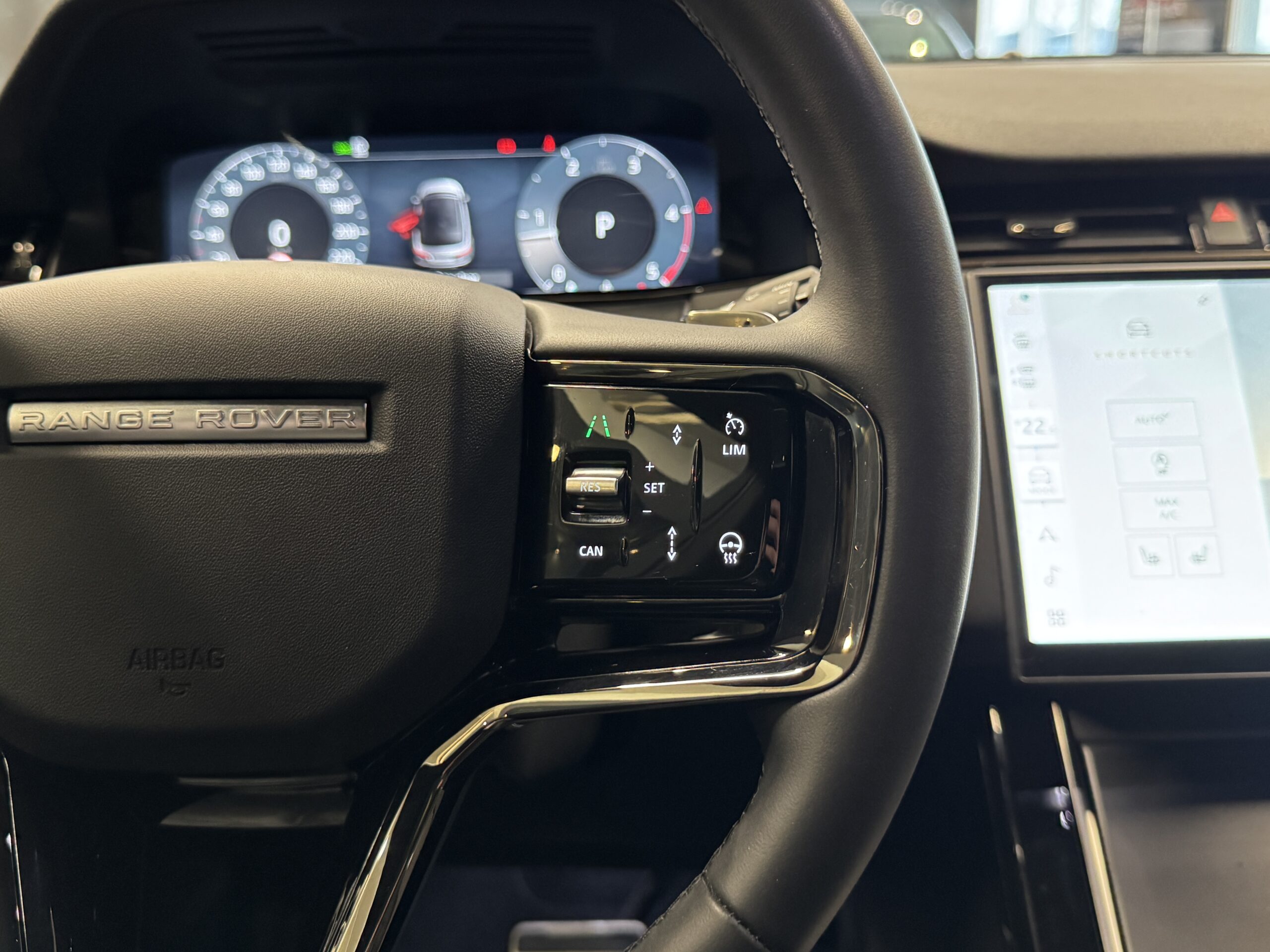 Car image 29