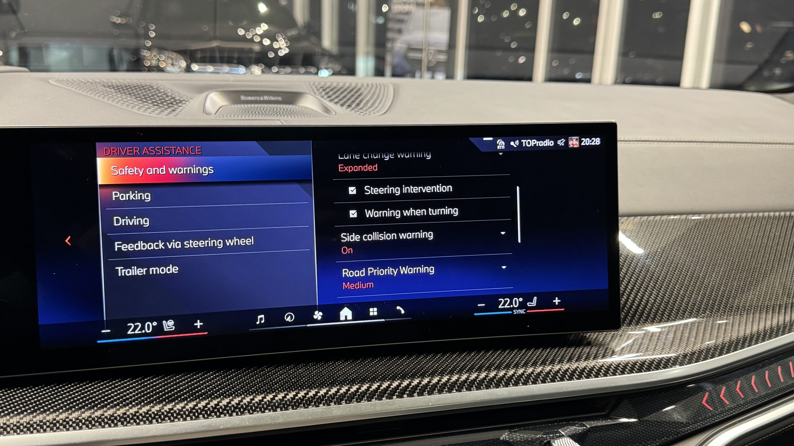 Car image 38