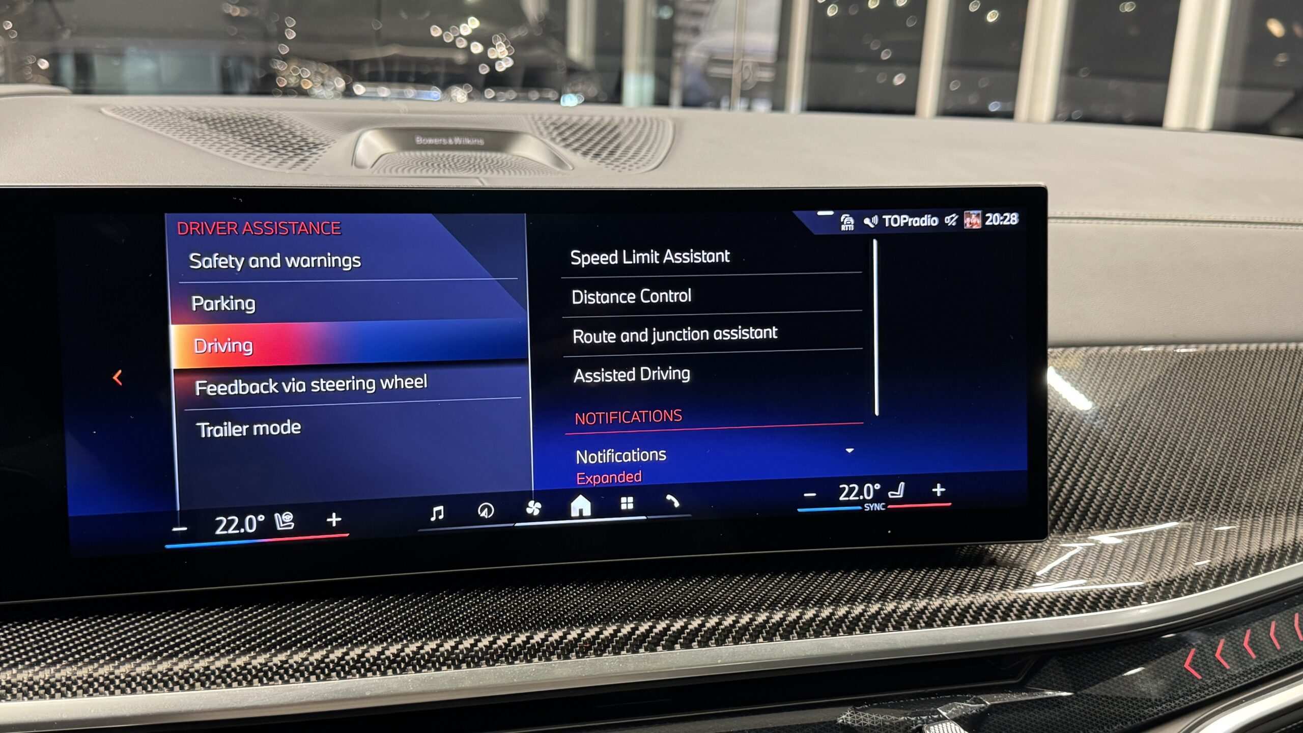 Car image 40