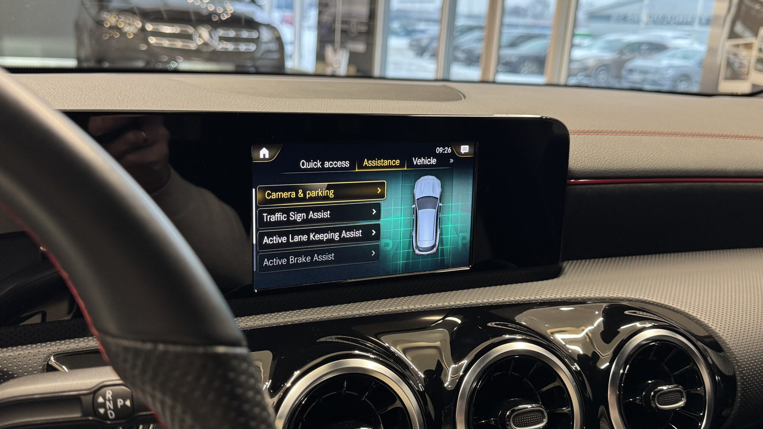Car image 24
