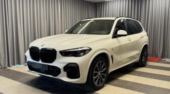 BMW X5 2021
