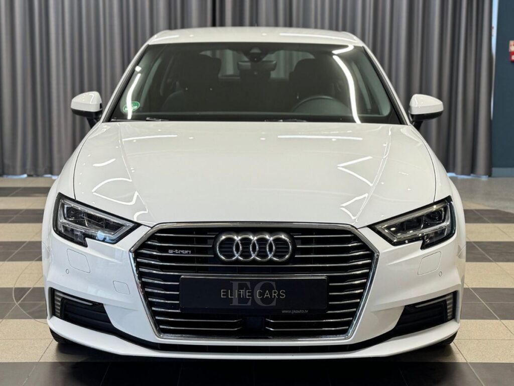 kur vislabāk pirkt lietotu auto, Audi A 3 auto salonā