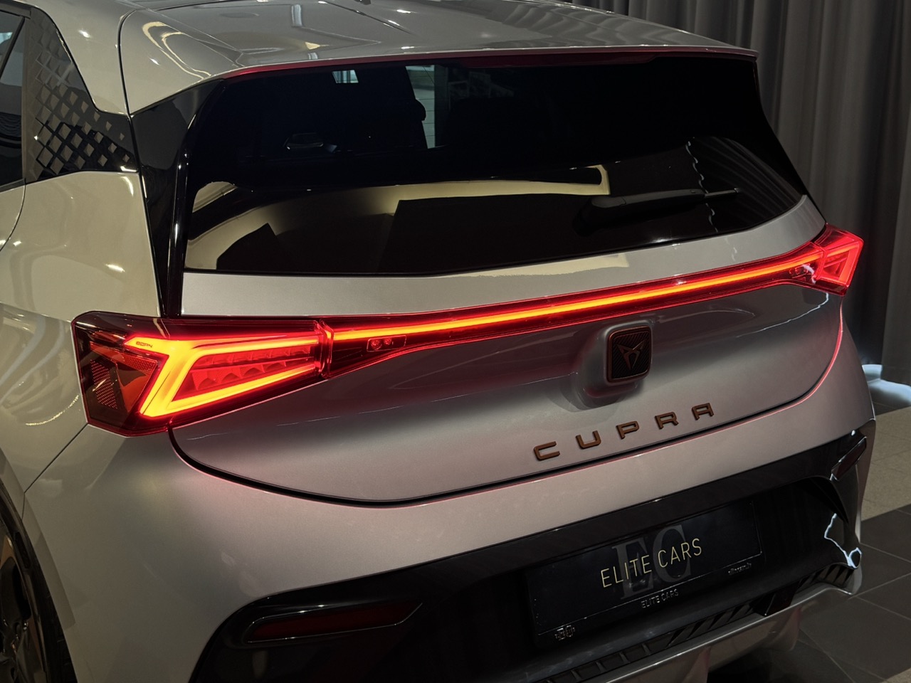 Car image 31