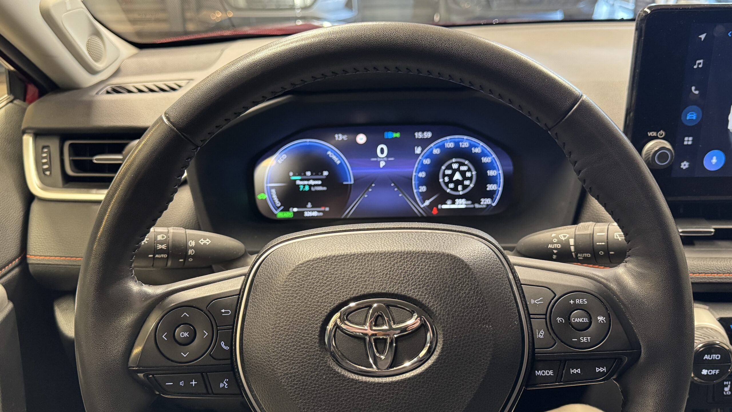Car image 24