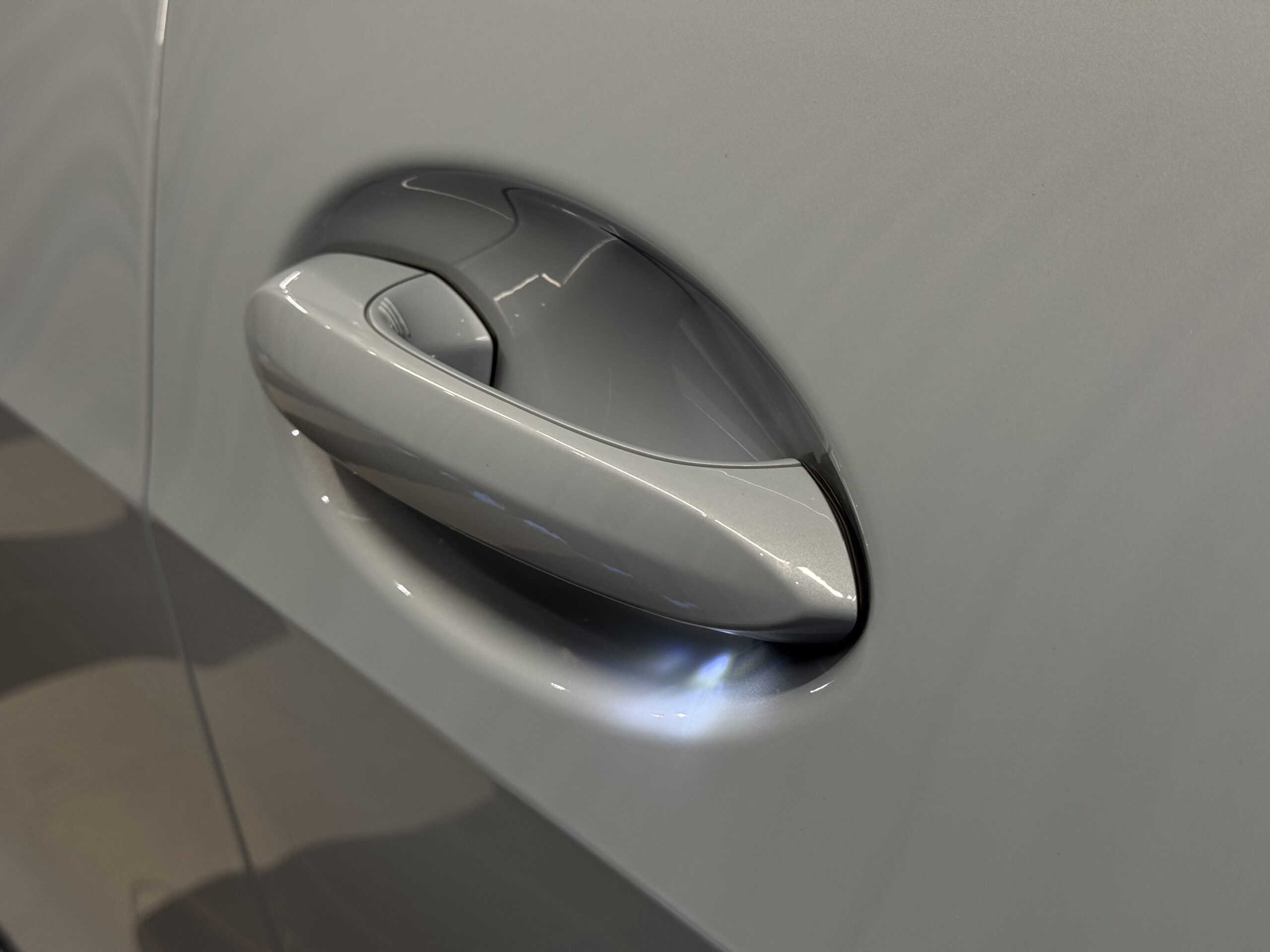Car image 37