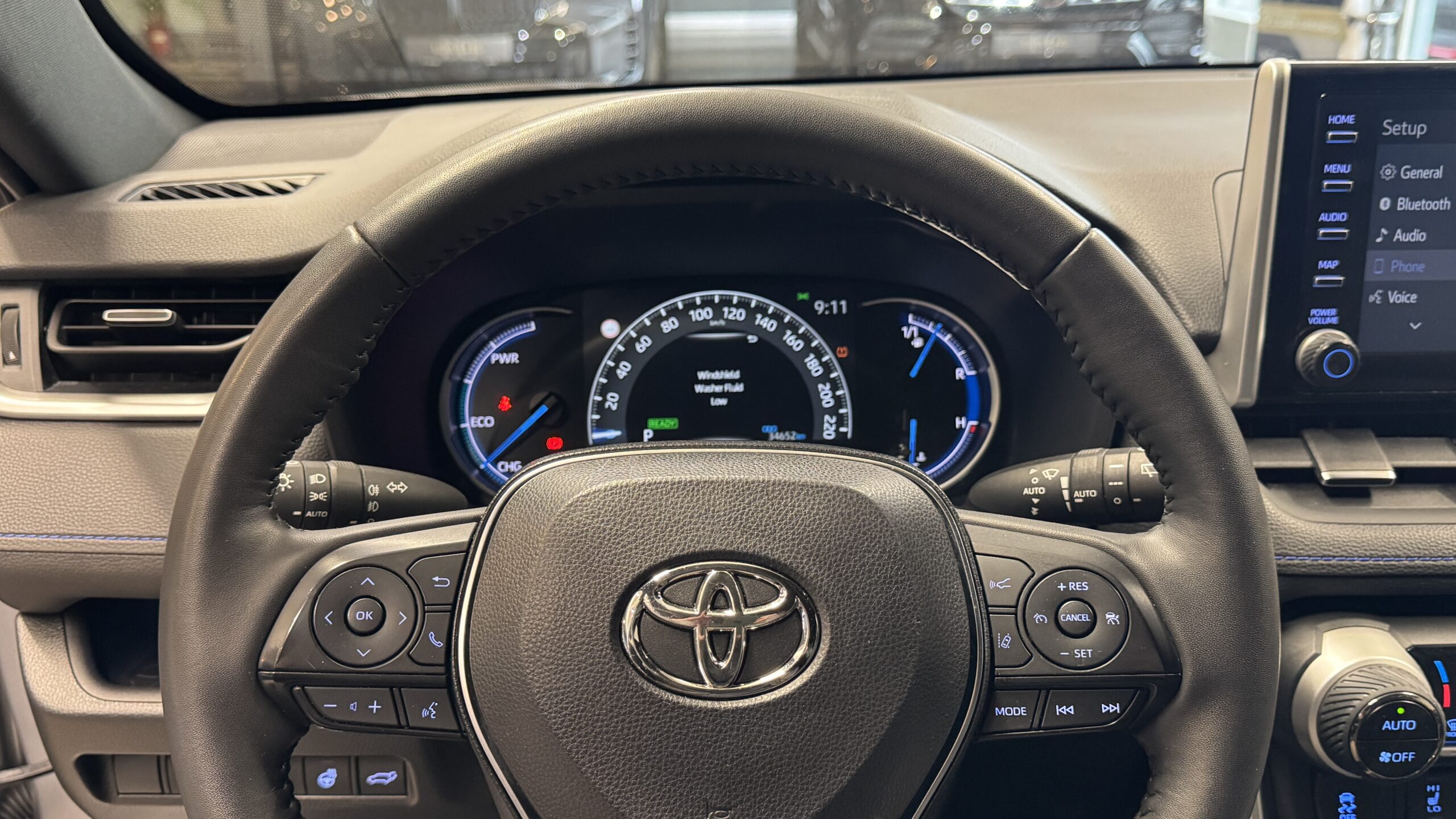 Car image 23