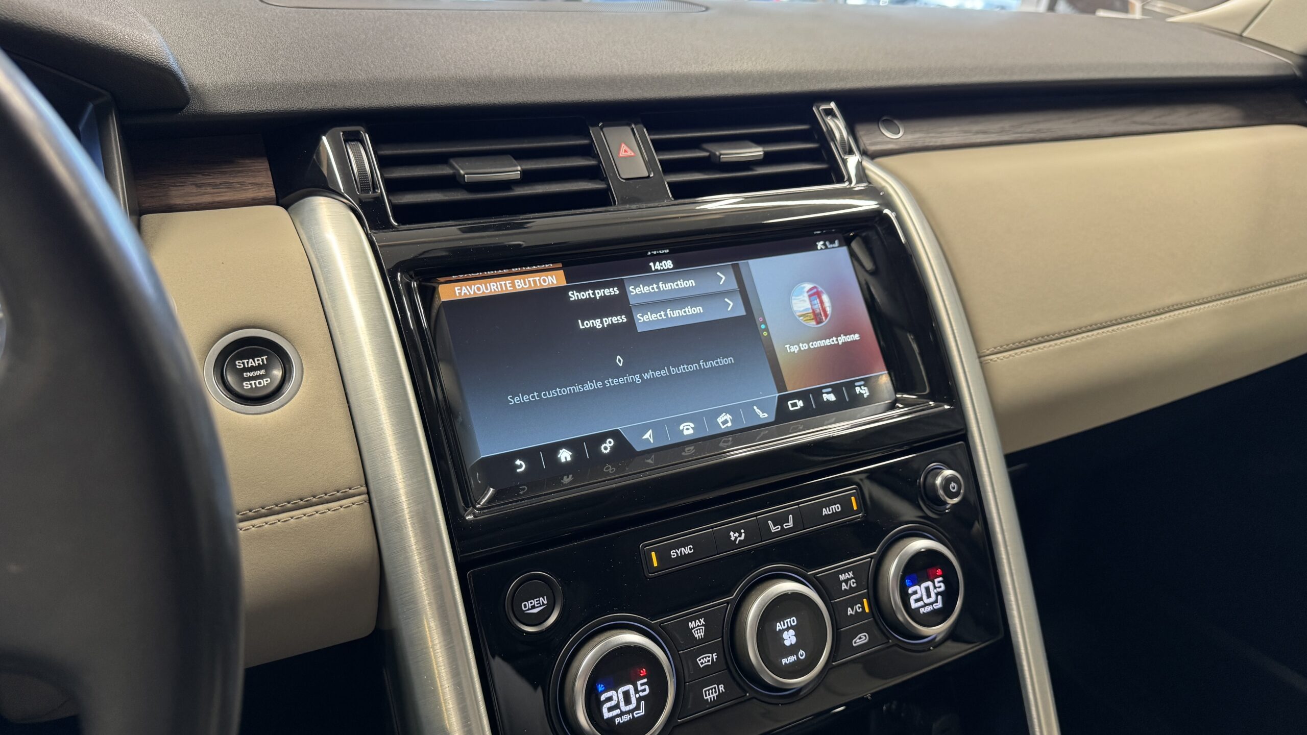 Car image 24