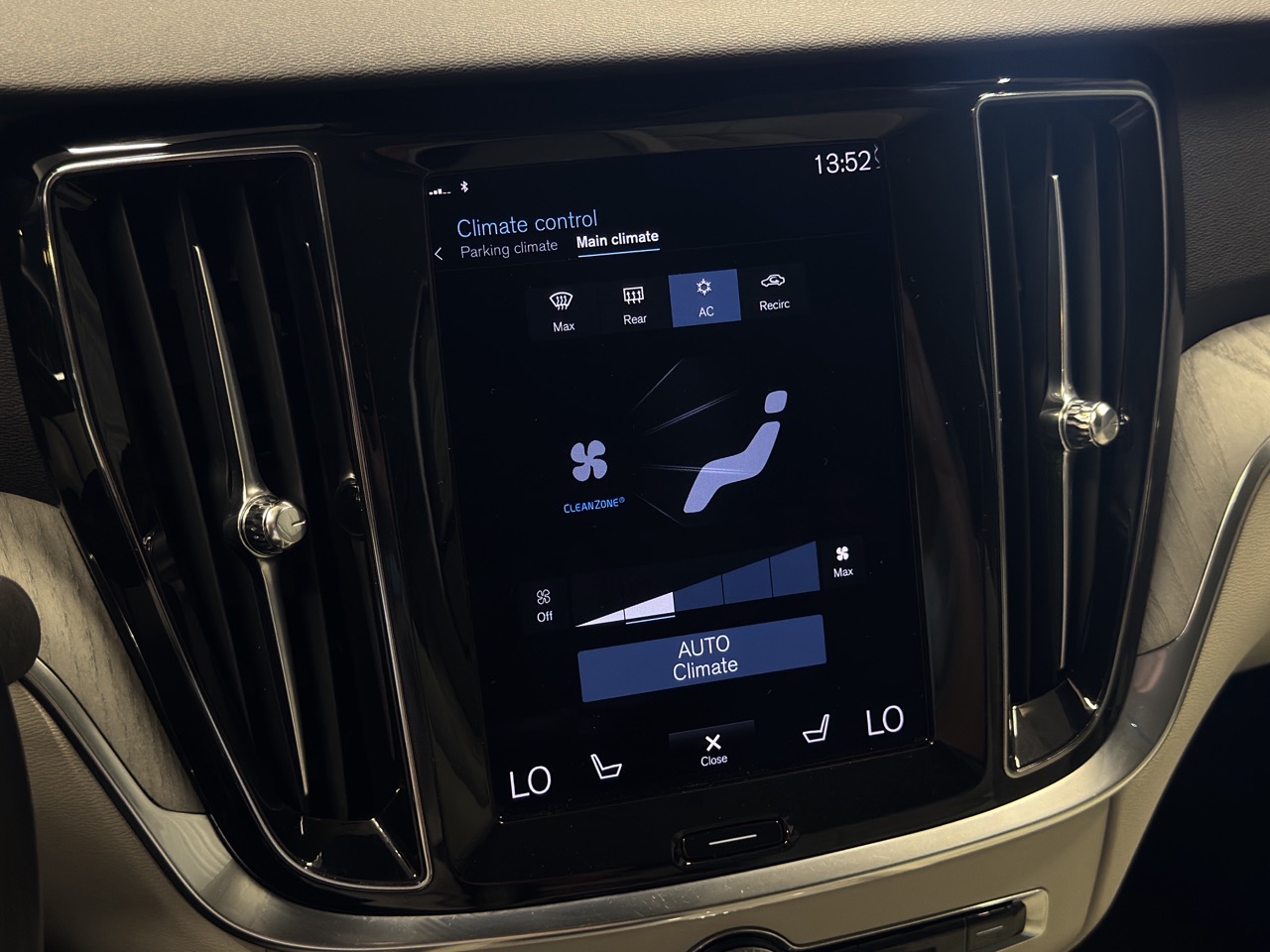Car image 23