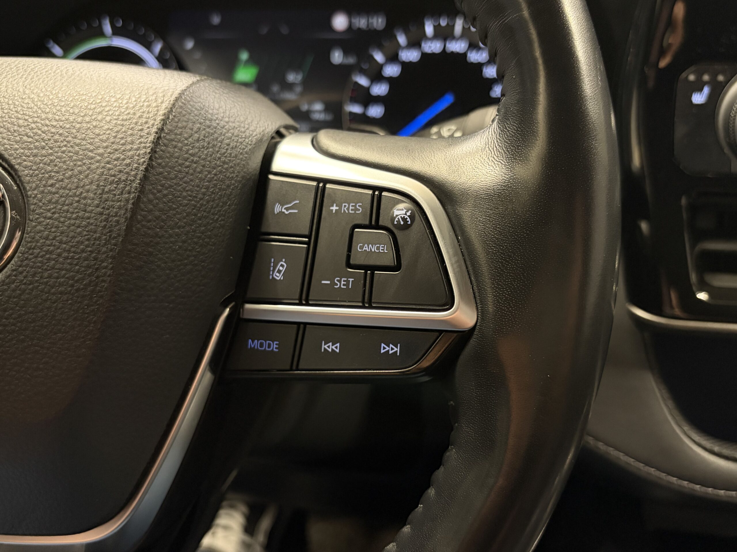 Car image 29