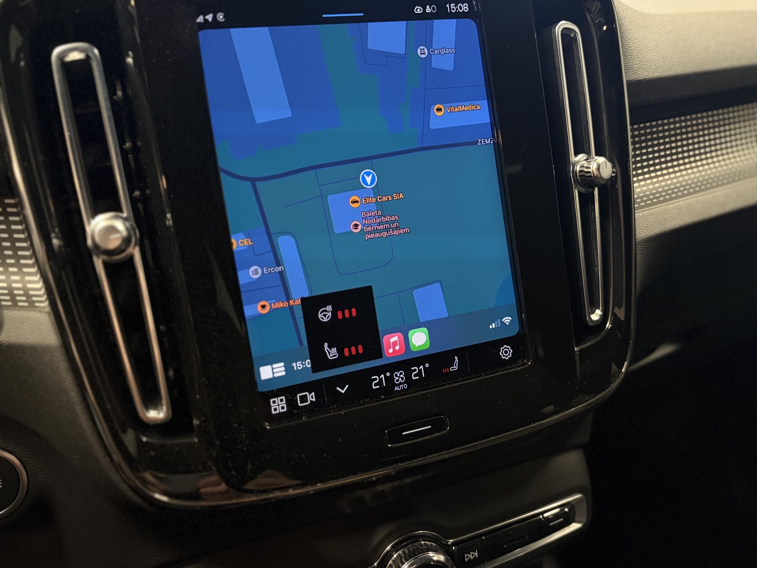Car image 23