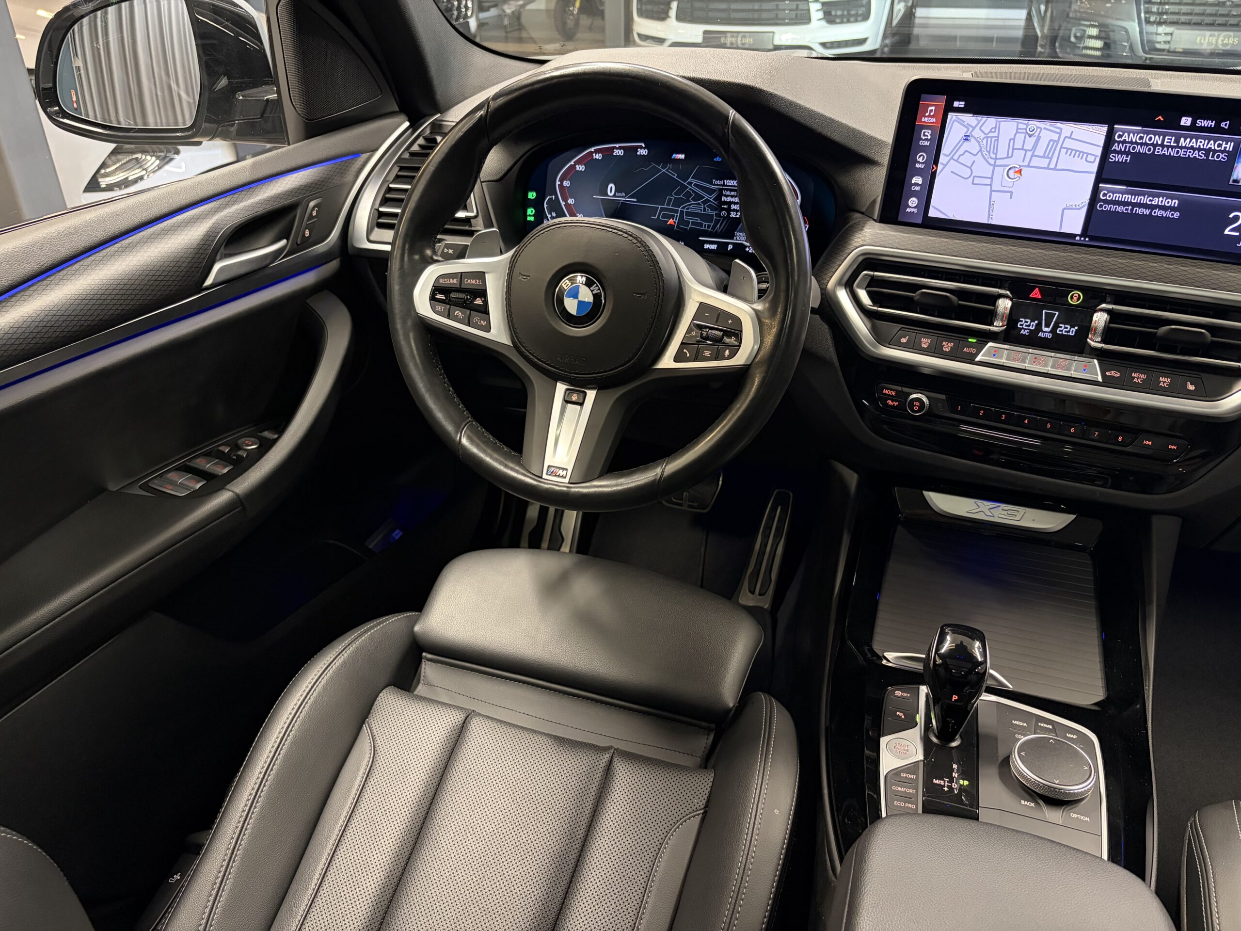 Car image 21
