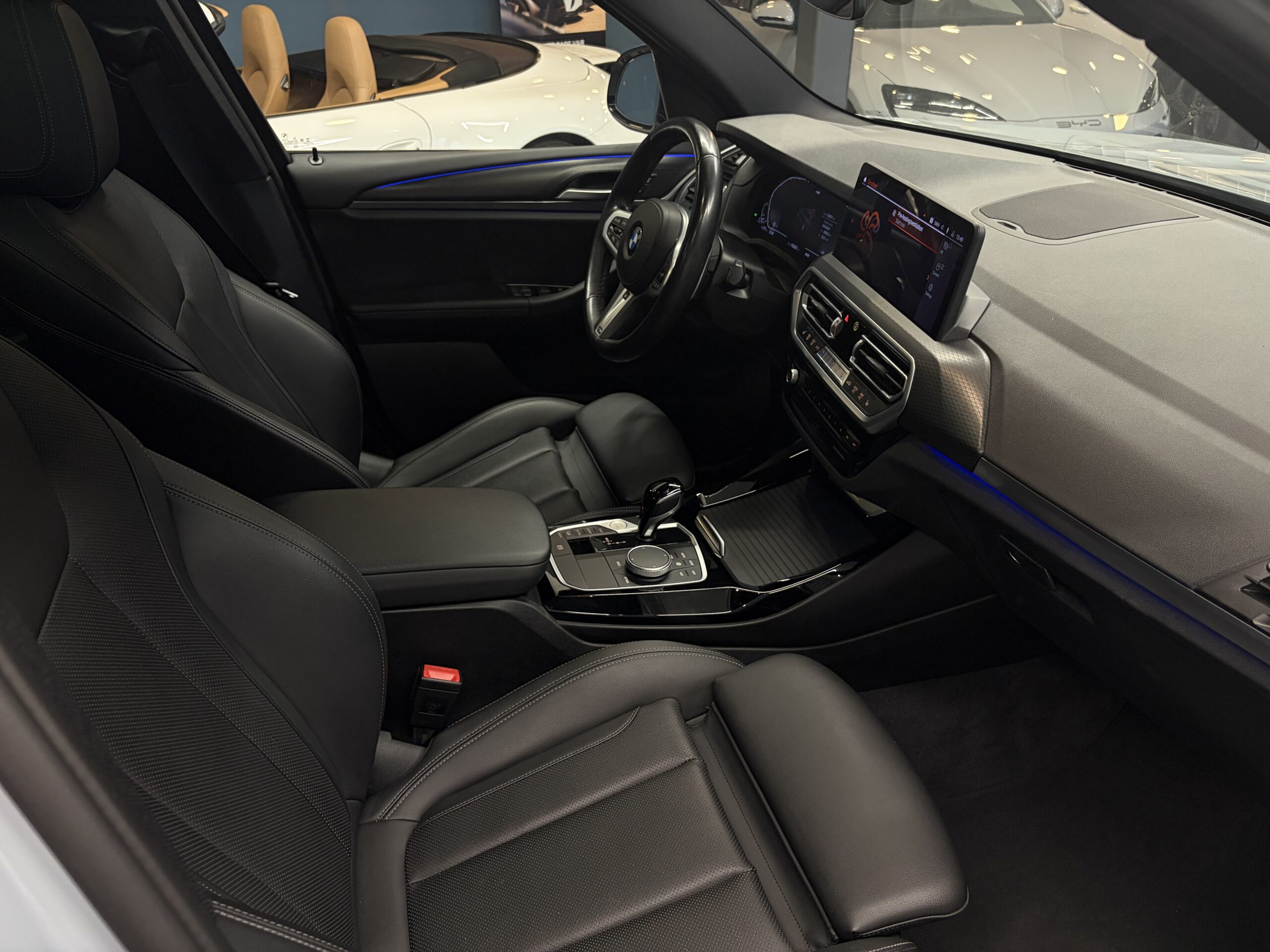 Car image 31