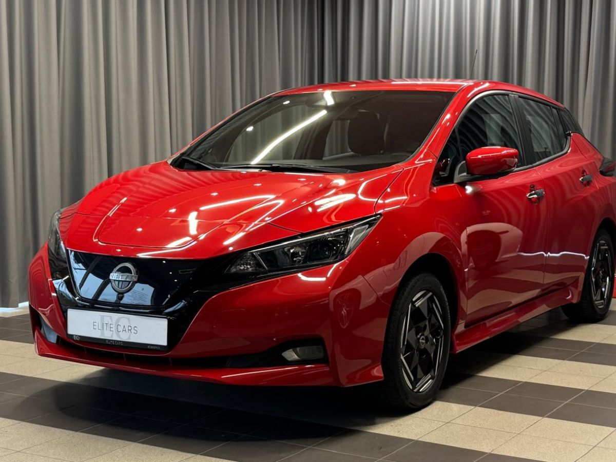 Nissan leaf elektroauto modelis