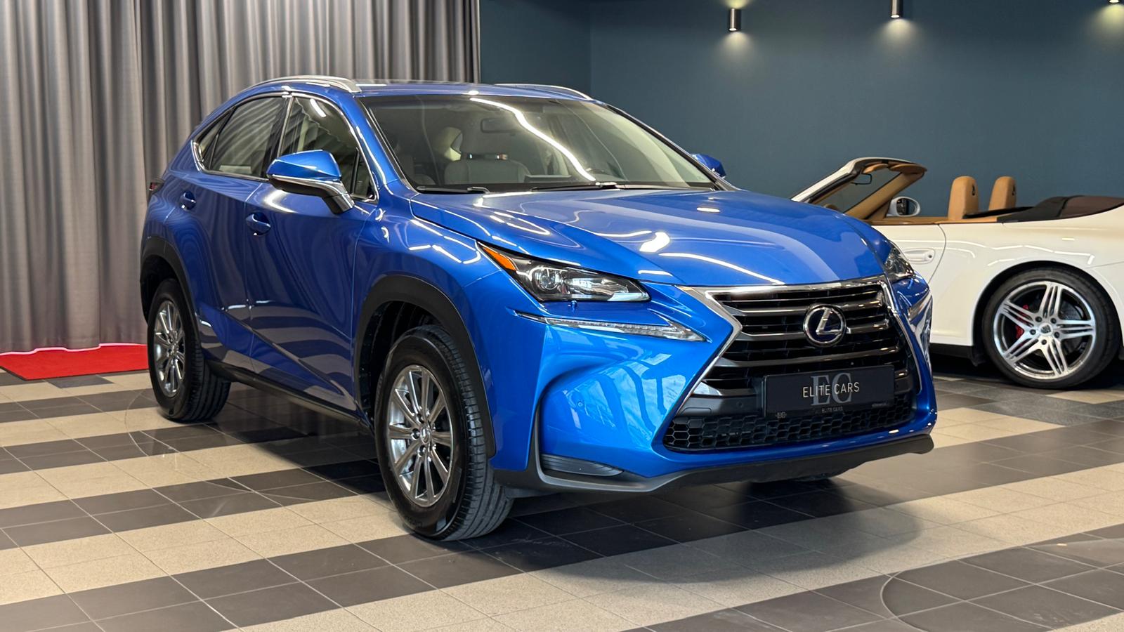 Car image 4