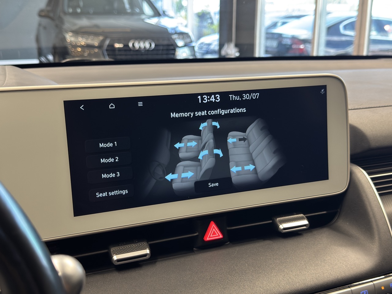Car image 22