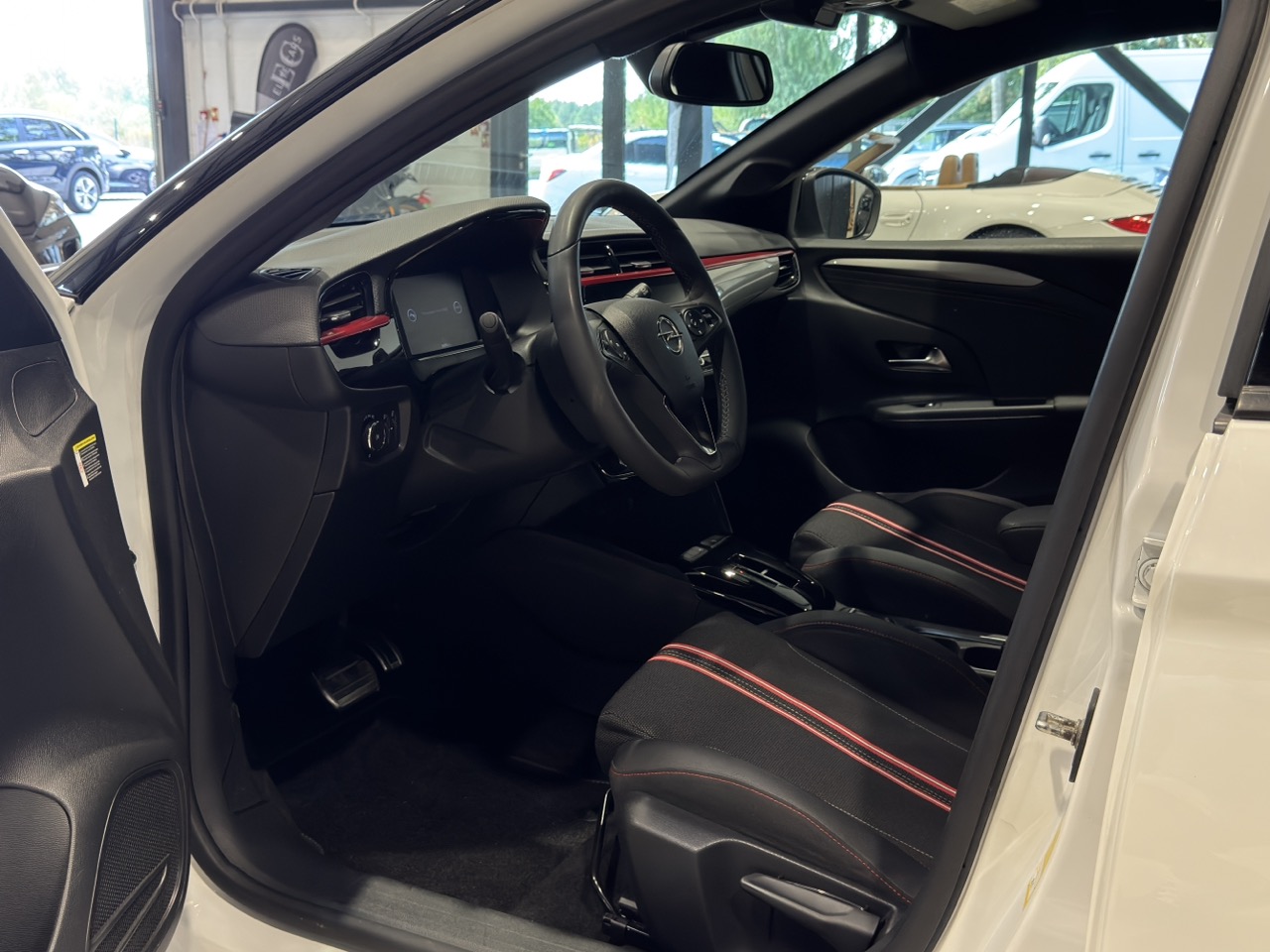 Car image 8