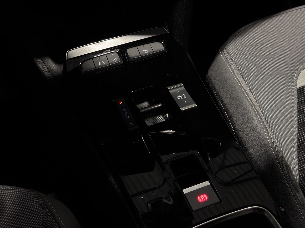 Car image 26