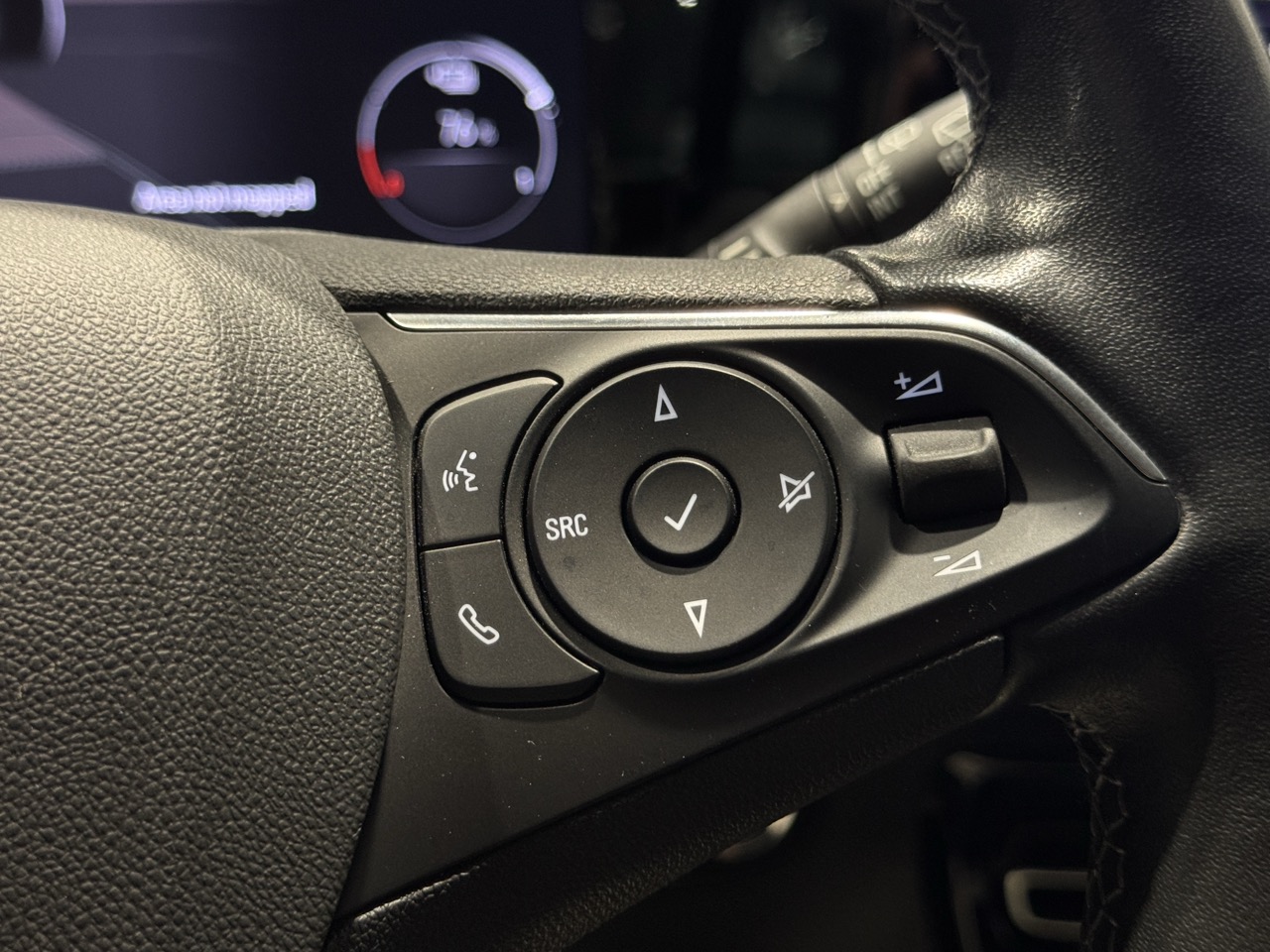 Car image 28