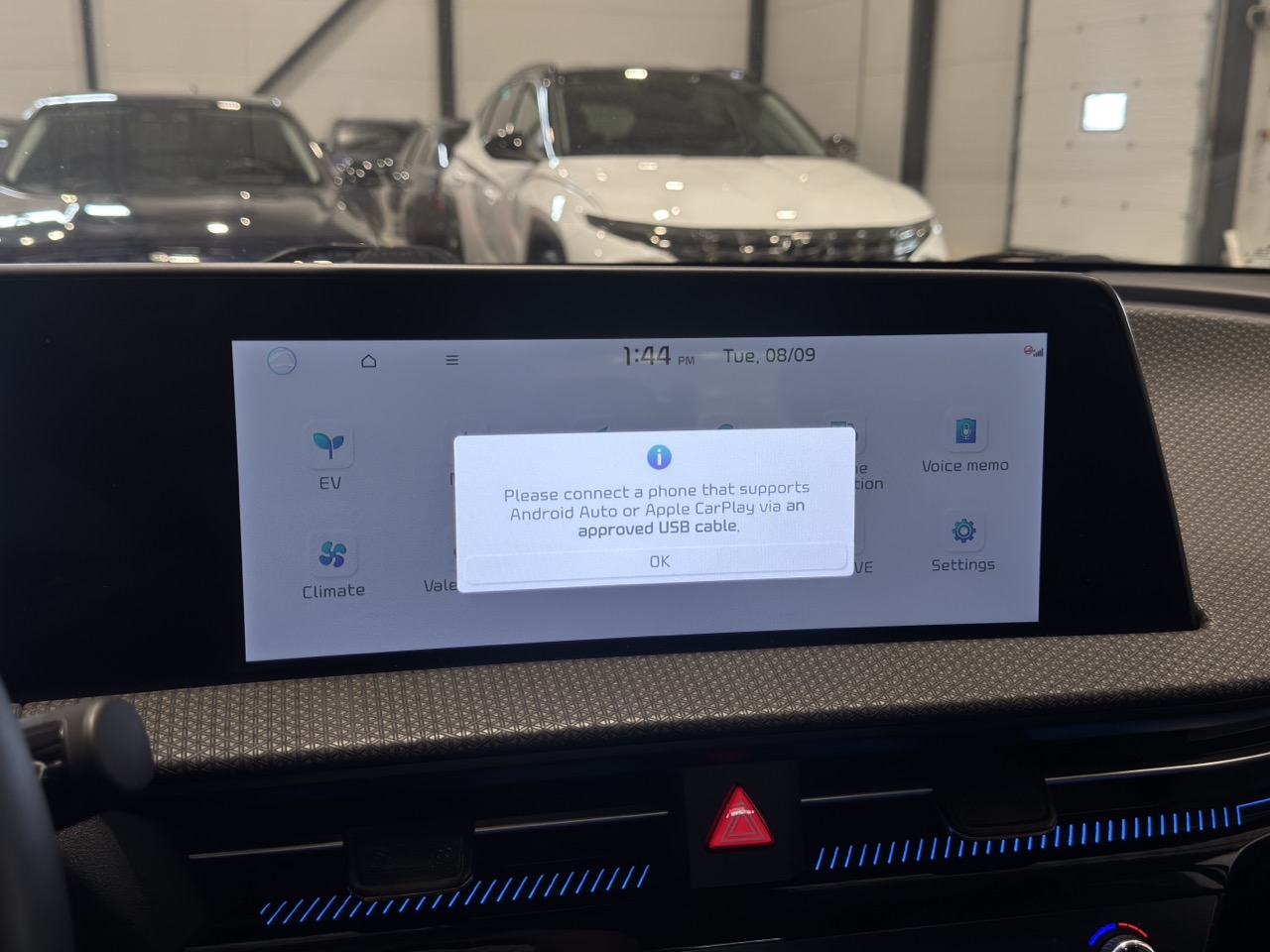 Car image 21