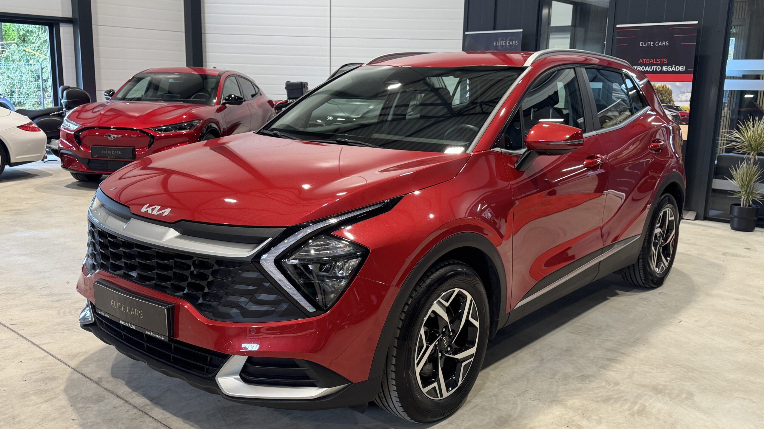 Car image 6