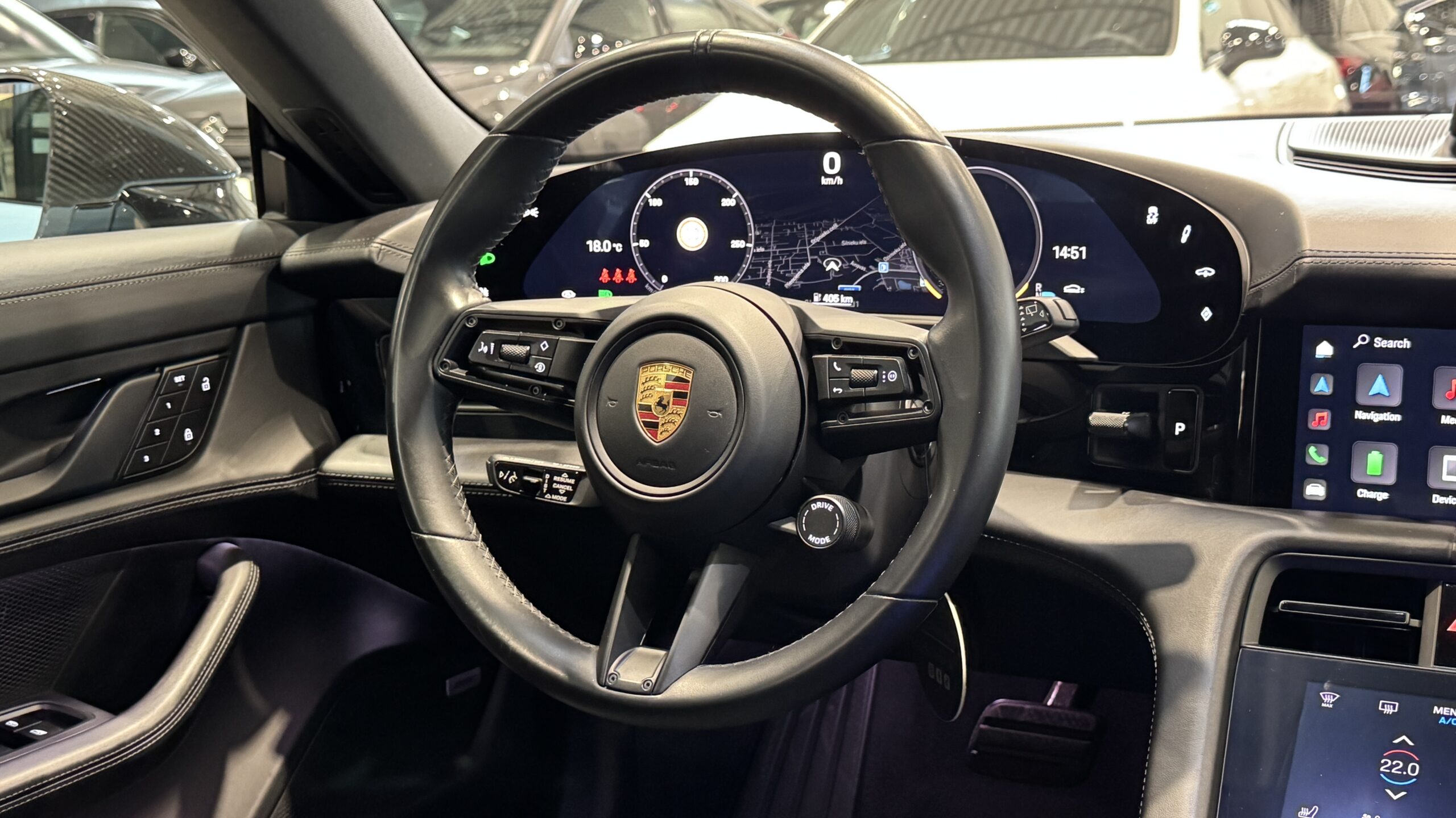 Car image 22