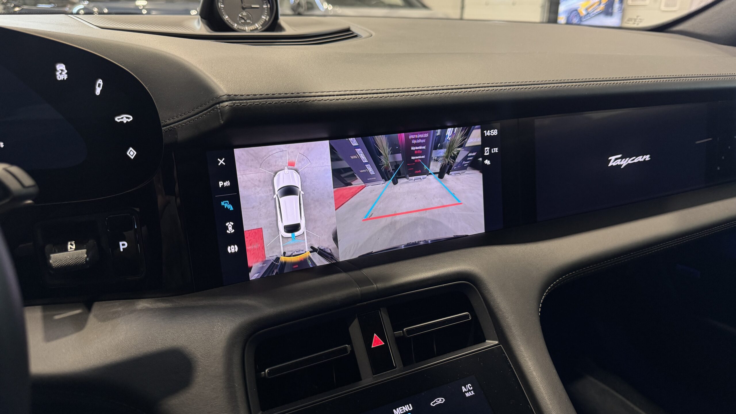 Car image 37