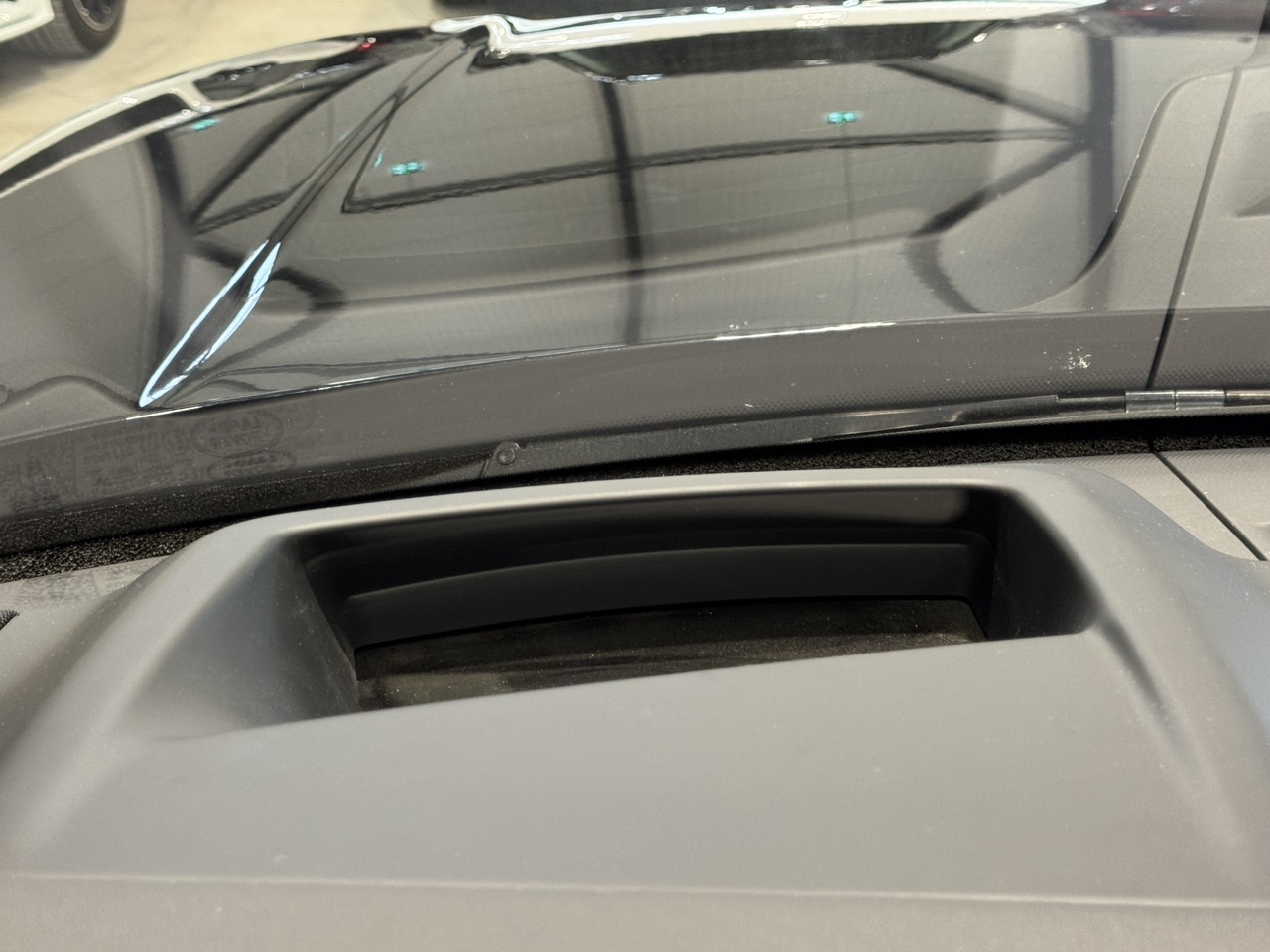 Car image 36