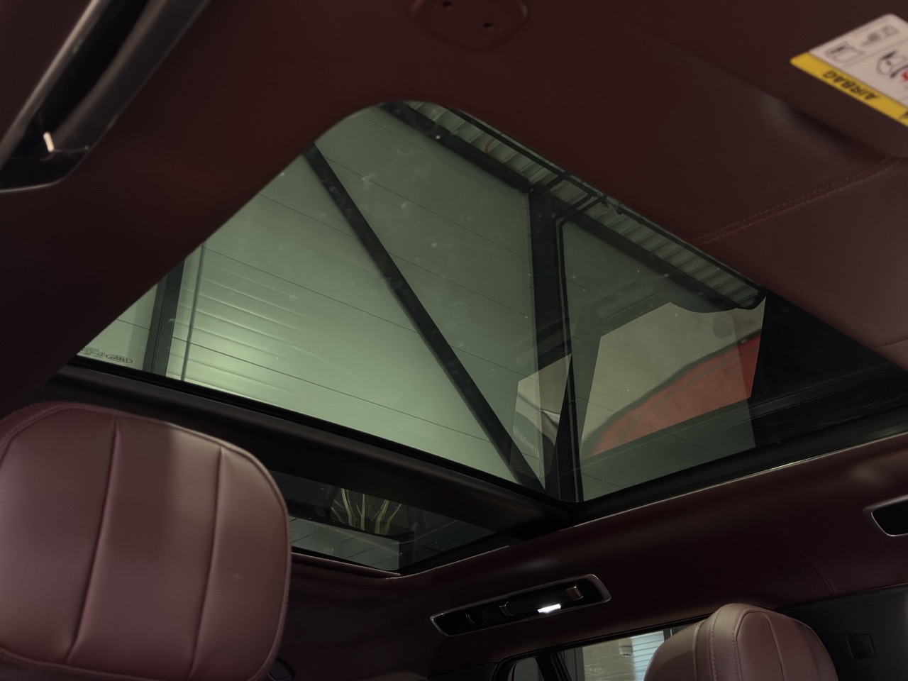 Car image 38