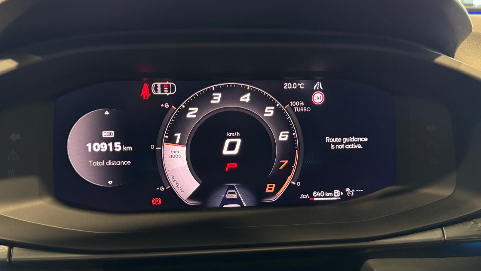 Car image 11