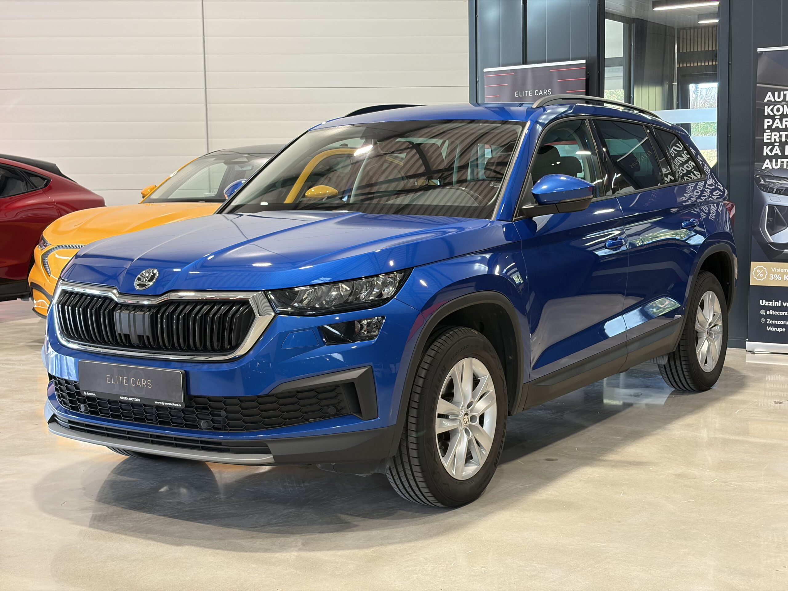 Car image 6