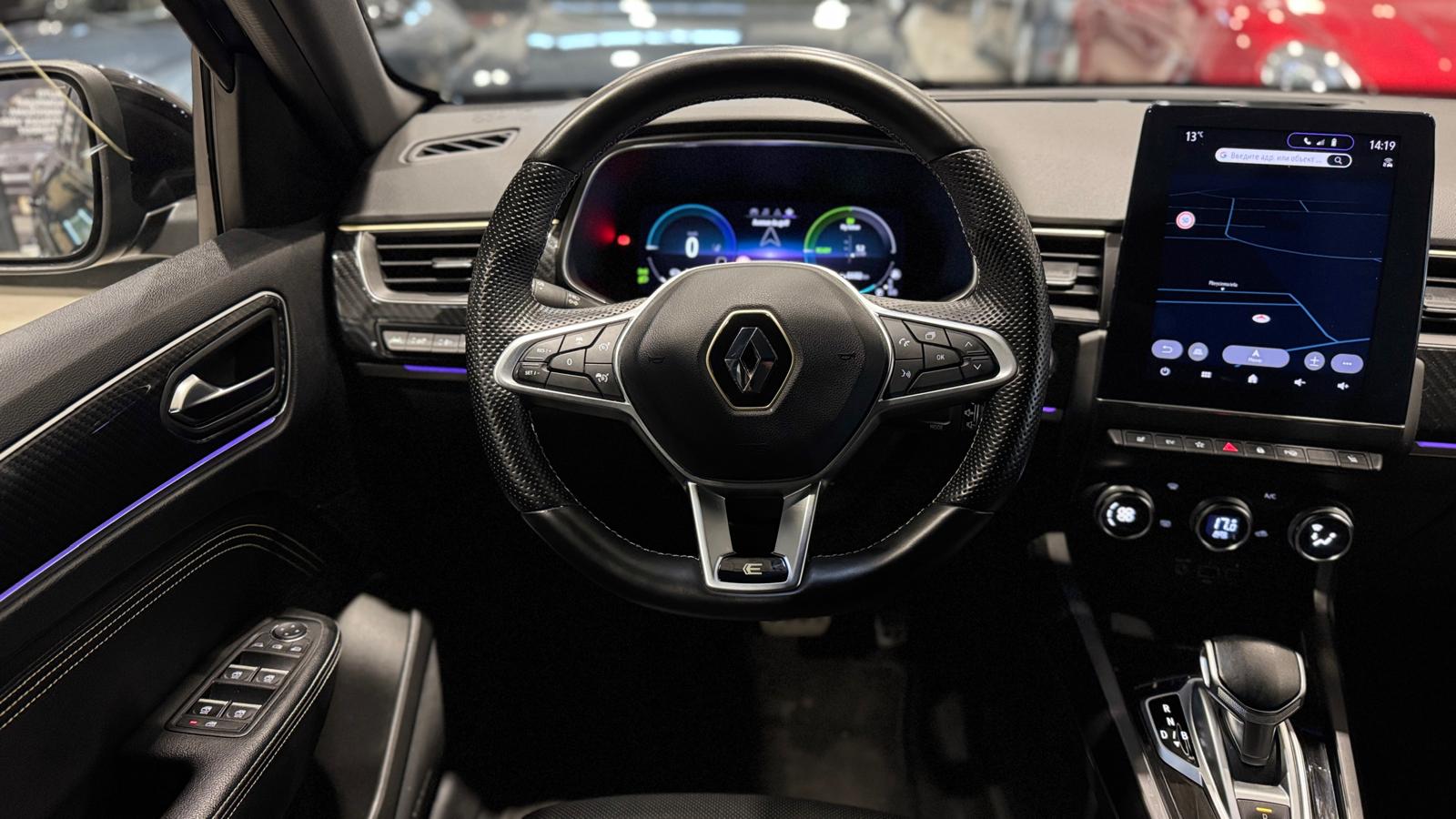 Car image 10