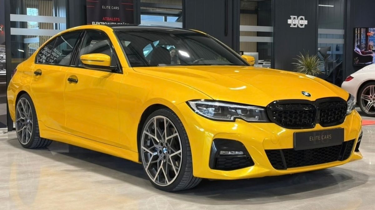 BMW 330 2020, cena €31,490