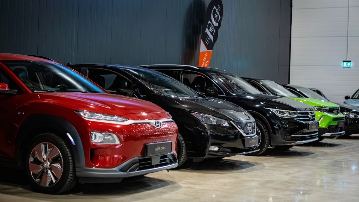 Elite Cars mazlietoti auto