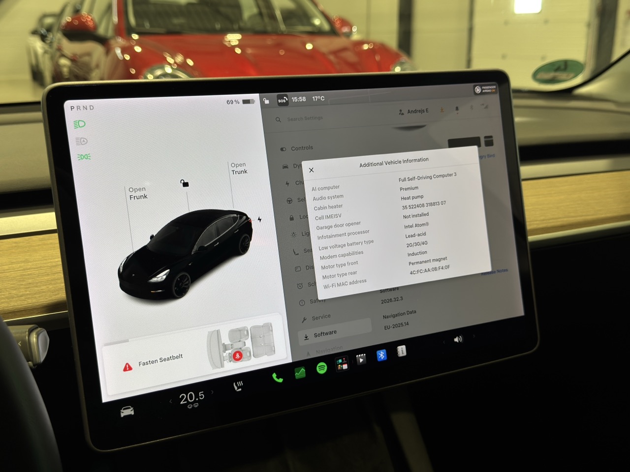Car image 17