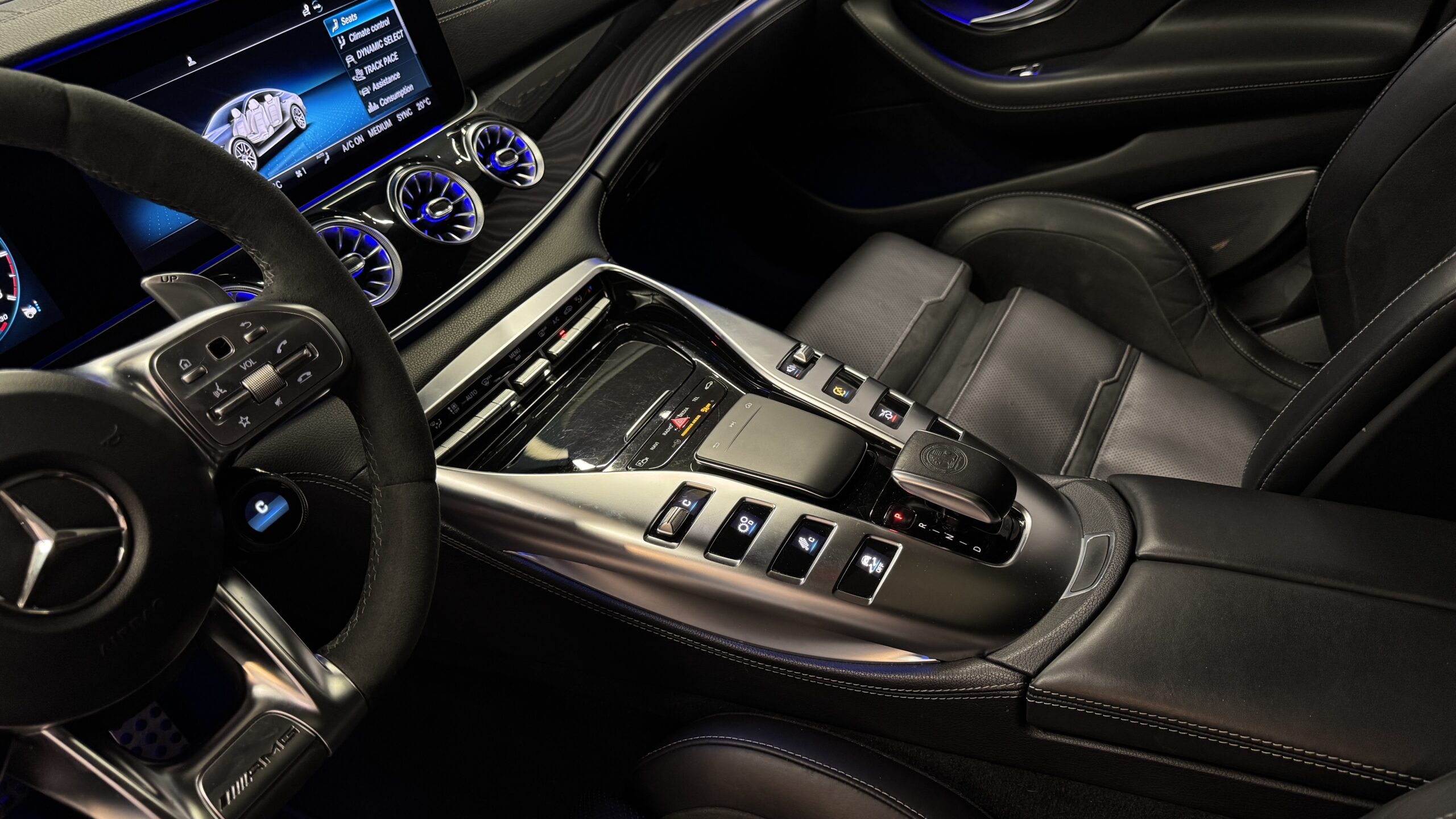Car image 22