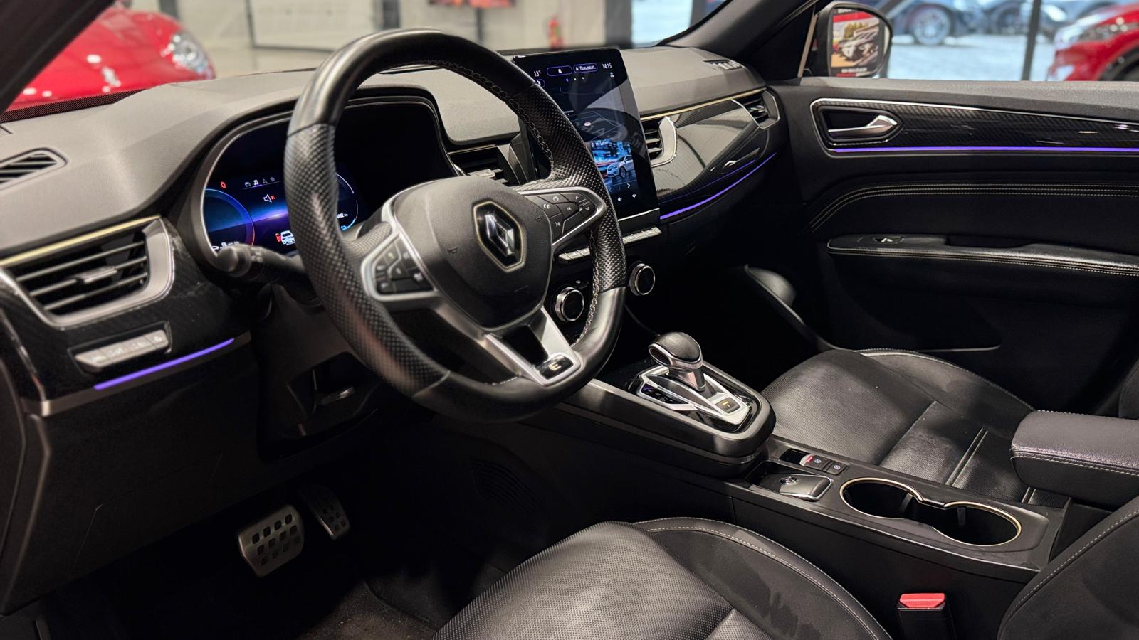 Car image 8